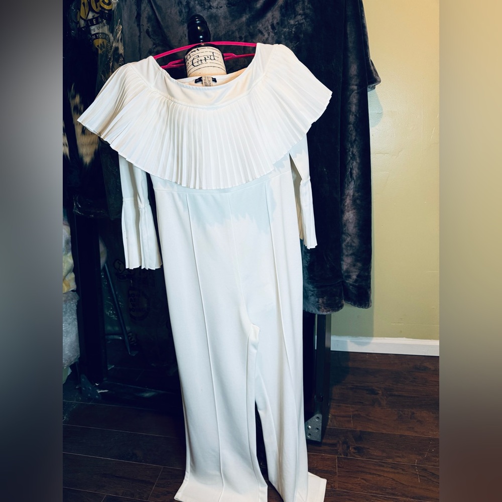 Women’s Jumpsuit Off Shoulder White Size Large